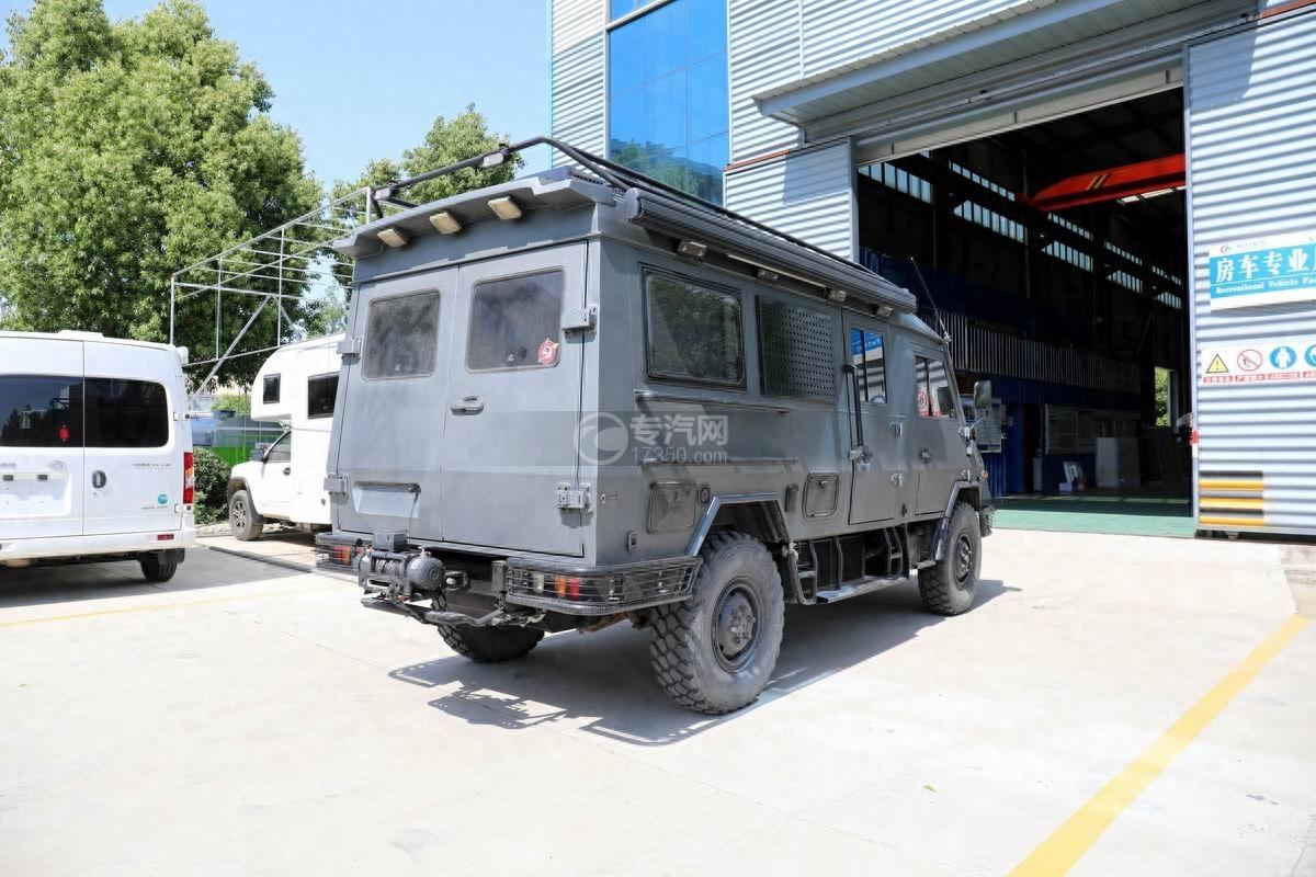 霸气房车之依维柯四驱越野房车