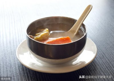 ​想养肺润肺，喝这个，玉米胡萝卜青菜汤，健康好喝容易做还不会胖