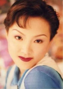 ​京剧老生王珮瑜，致力于京剧传承，书写了怎样的人生传奇？