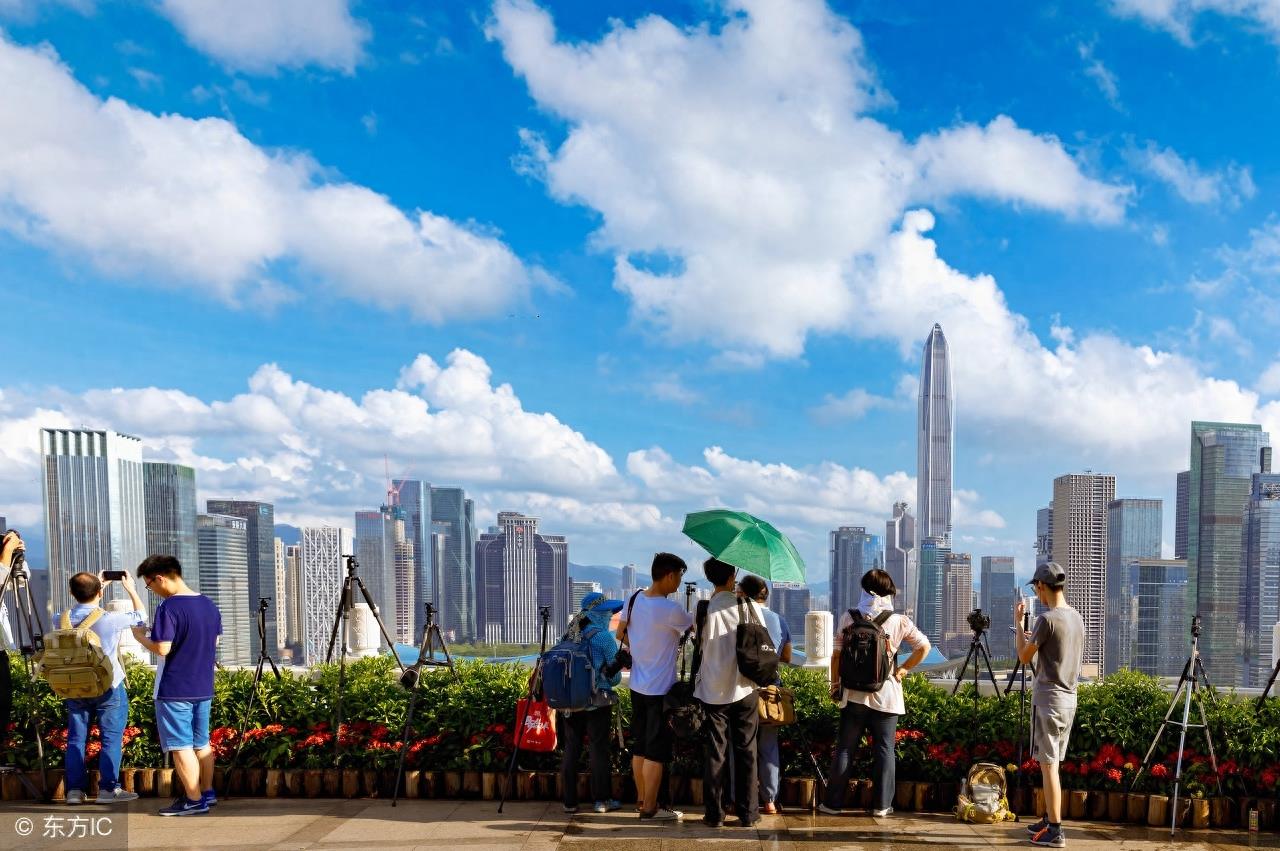 央视春晚分会场，就在深圳CBD，来尽情欣赏一下这个摩天楼城区！