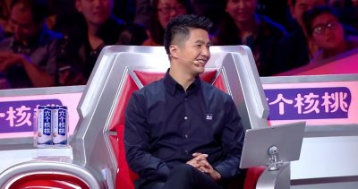 ​和郭敬明撕逼，最强大脑第一人，这个魏教授是何许人也？