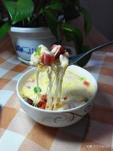 ​不用烤箱的芝士焗饭：简单快手，美味实惠，看一遍就能学会