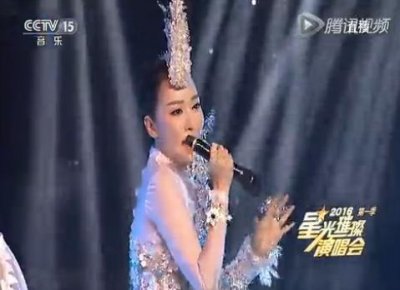 ​萨顶顶老公是谁 揭萨顶顶老公惊人背景