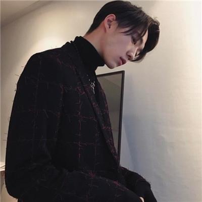 帅气冷漠男生头像高清图片