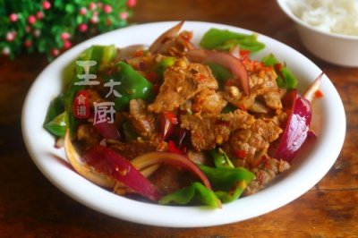 回锅牛肉的家常做法,步骤简单,收藏后你也能当大厨