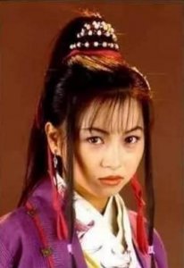 ​她曾暗恋“乔峰”，因童年阴影拒相恋25年的男友求婚，今怎样了