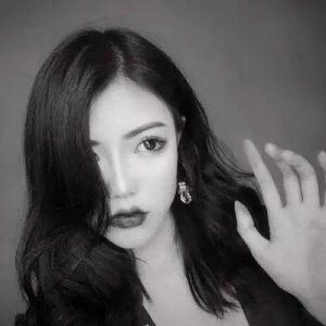 ​朋友圈很潮很拽的个性句子，如果敷衍多了，也就没必要谈珍惜了