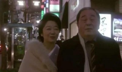 ​日本第一妈妈桑，首相为她倾倒，53岁仍是头牌，记得每位客人细节