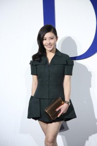 ​名人图鉴｜杨子姗