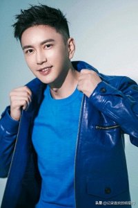 王仁君一位非常低调而有实力的男演员身上散发成熟稳重男人魅力