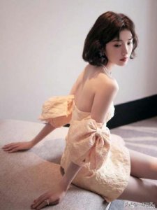 ​毛晓彤个人资料简介身高体重(毛晓彤个人资料简介及身高)
