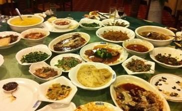 冬天肉菜放冰箱一星期还能吃吗