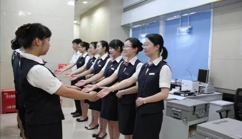 老实人三大不娶：护士、幼师和银行女！并非职业歧视，原因很现实