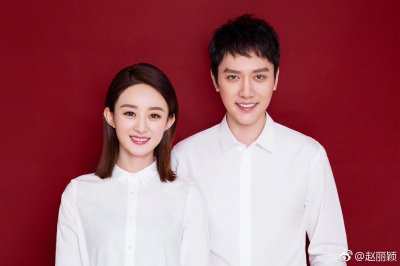 ​赵丽颖晒结婚证官宣喜讯！冯绍峰：老婆生日快乐