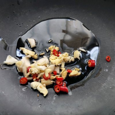 爆炒青虾的做法步骤（美食优选爆炒鲜虾教程）