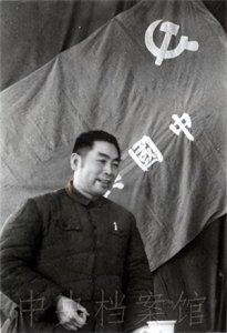​党的全国代表大会一般有几次中央全会？