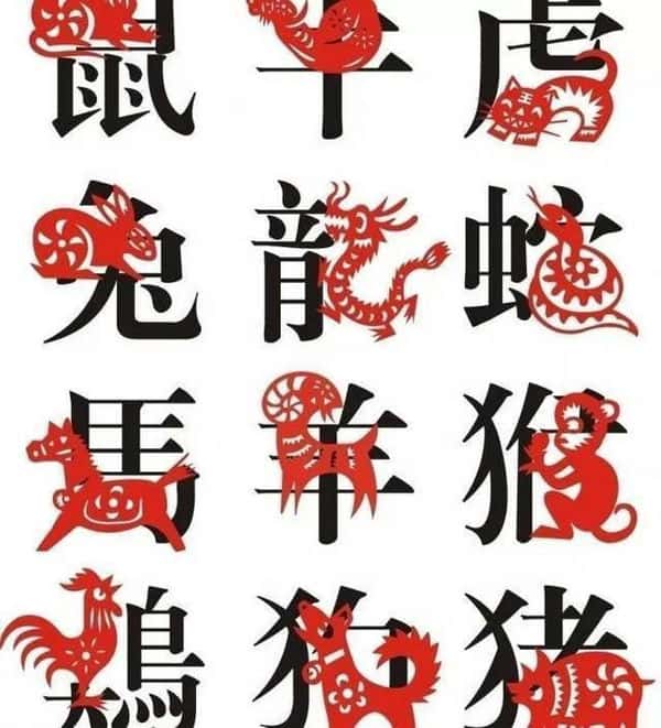 属猴的戴什么翡翠吊坠合适（属猴的戴什么翡翠吊坠）
