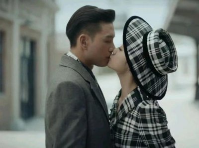 ​烈火军校曲曼婷和沈听白最后在一起了吗（烈火军校曲曼婷和沈听白在一起了吗）