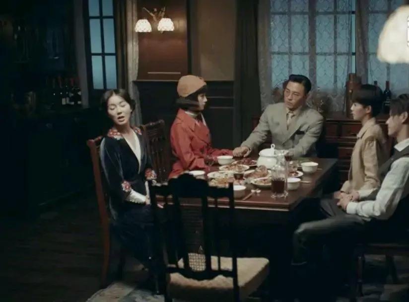 烈火军校曲曼婷和沈听白最后在一起了吗（烈火军校曲曼婷和沈听白在一起了吗）