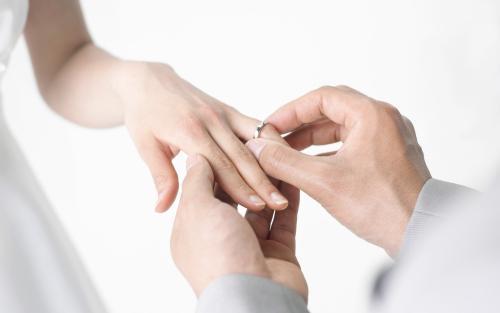 婚姻要面临哪些问题 结婚有什么好处 婚姻要面临哪些问题 结婚有什么好处