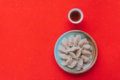 饺子的英语单词怎么读(饺子的英语单词咋读)