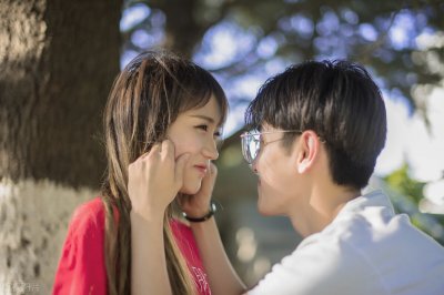 为什么女孩都喜欢温柔的男生 女生喜欢霸道的男生