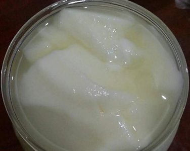 酸奶像豆腐渣是坏了,酸奶像豆腐渣是坏了吗