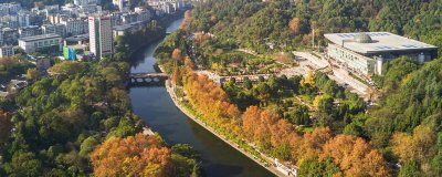 ​遵义站是高铁站吗