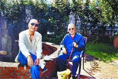 ​陈布达陈佩斯关系 陈布达是做什么的