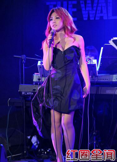 艾怡良身高有多高真实资料曝光 艾怡良整容前后对比照片