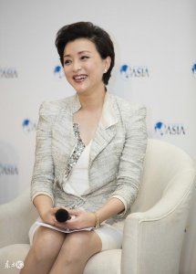 ​中国最漂亮的5位“土豪”老婆，谁的气质最优秀