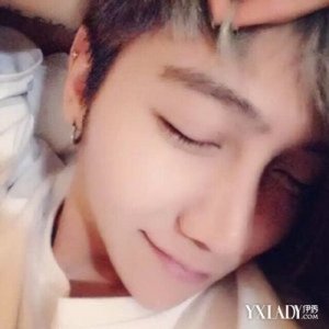 ​曝光网红郑子豪图片 疑似张碧晨事件的男主角