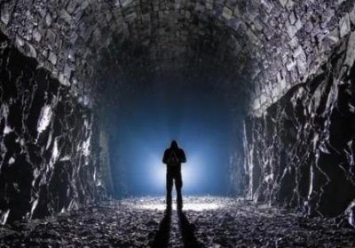 ​火葬场灵异事件 火化男孩疑似火中争抢玩具