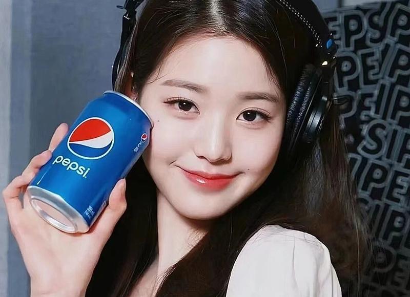 看着老婆给我带绿帽(得知老婆给我戴绿帽了) 看着老婆给我带绿帽(得知老婆给我戴绿帽了)