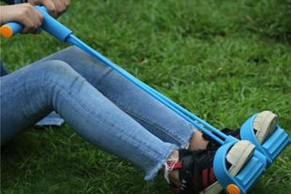 脚蹬拉力器有用吗 脚蹬拉力器的作用 脚蹬拉力器有用吗 脚蹬拉力器的作用