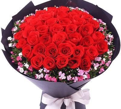 结婚纪念日送多少朵花，结婚纪念日送什么花