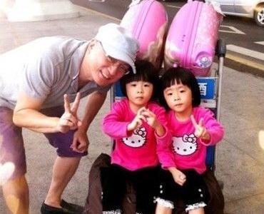 59岁汤镇业6个孩子近照曝光,花500万养的子女,今变成这般模样!