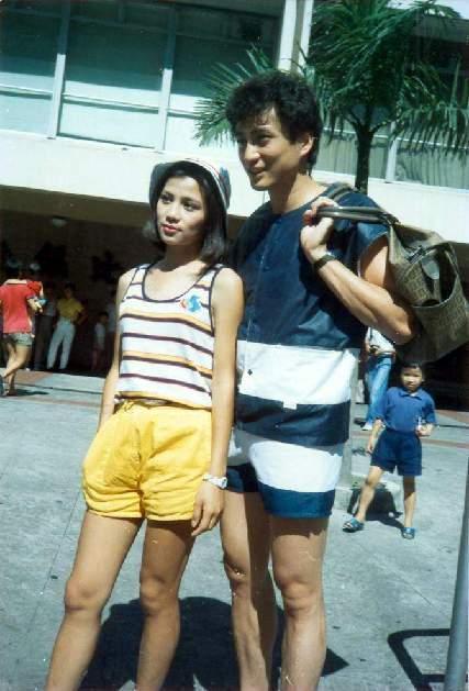 59岁汤镇业6个孩子近照曝光,花500万养的子女,今变成这般模样!