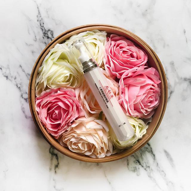 适合眼部干的眼霜(这些眼霜滋润补水紧致眼周肌肤效果好)(4)