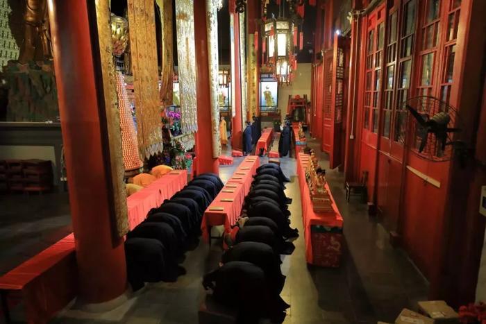 南京栖霞寺征集100位女众短期出家,21天食宿全免,无需剃度!