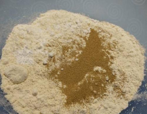 做面包,桃酥没有小苏打,泡打粉可以用酵母代替吗