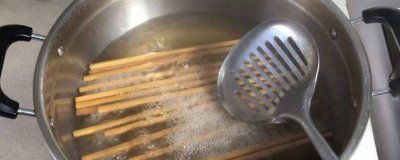 ​煮筷子消毒需要放什么掉色 煮筷子消毒需要放什么药