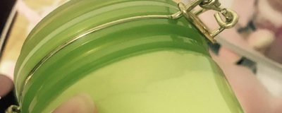 ​擦芦荟胶反而更起痘原因