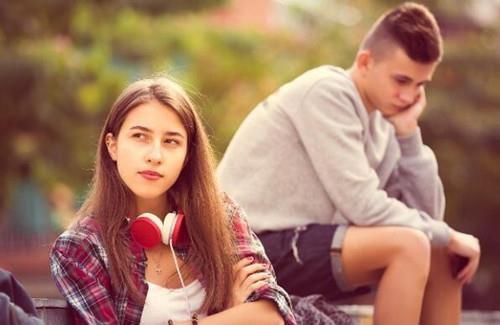 如何重建友谊：表白后的破裂关系修复指南