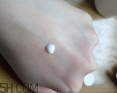 贝美金缕梅水油平衡清爽喷雾爽肤水怎么样？多少钱？