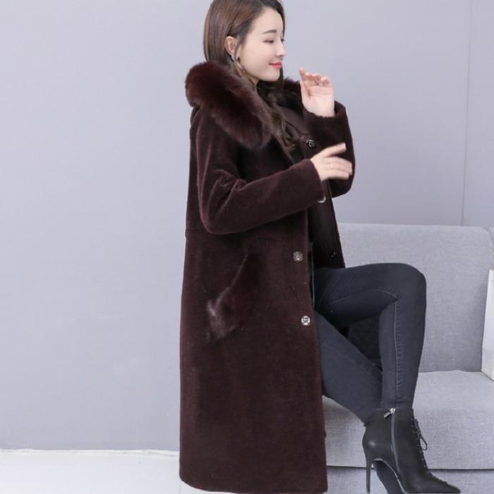 大衣，穿搭时尚少不了，冬天再冷，大衣穿对很温暖