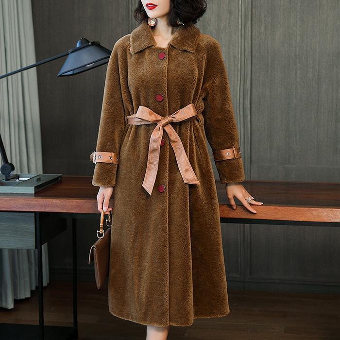 大衣，穿搭时尚少不了，冬天再冷，大衣穿对很温暖