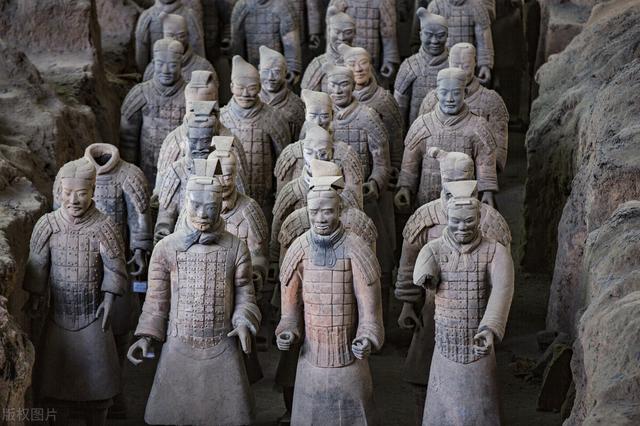 赵高为何要毁秦朝（秦朝仅仅存在15年就灭亡）(2)