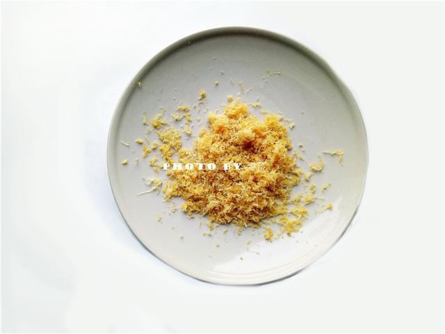 柚子皮别扔！用它代替香草精，做法简单，味道更好，还更便宜！