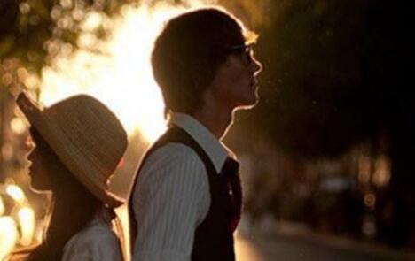 制造机会偶然巧遇